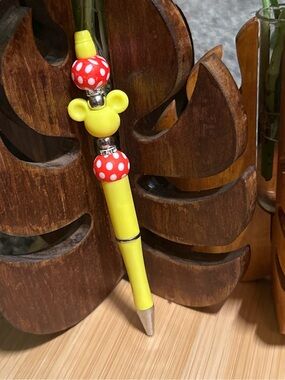 ✨ Disney-Inspired Beaded Pen  ‎ Handmade Silicone Pen | + Refill✨